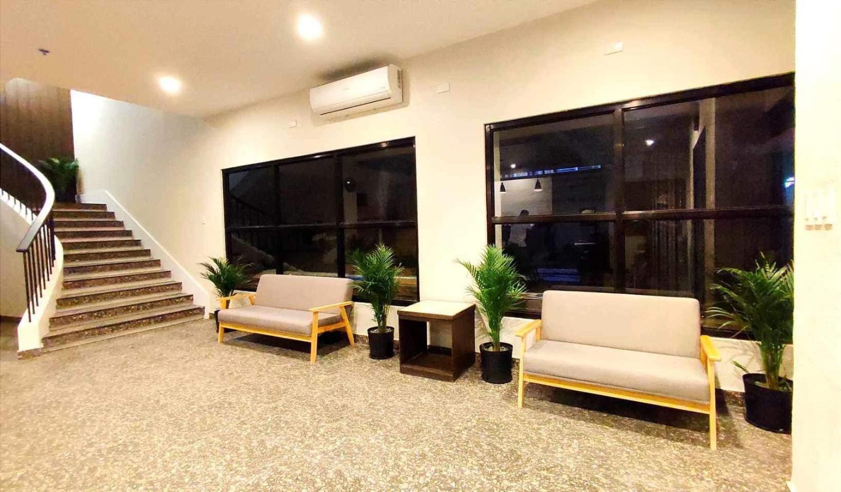 Rudolfo Suites Roxas Exterior foto